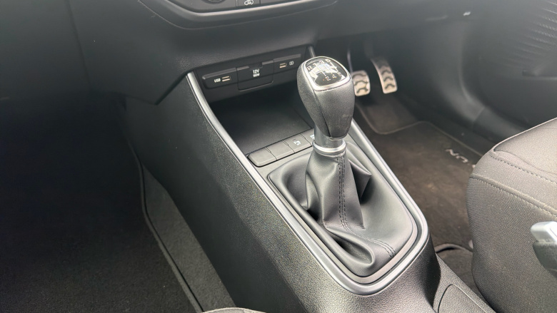 Hyundai BAYON 1.0 TGDi 48V MHEV SE Connect 5dr Petrol Hatchback